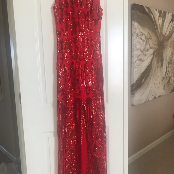 Sequins red long dress - Picture 3 of 4